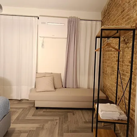 Il Rifugio Del Borgo 招待所 皮耶韦城